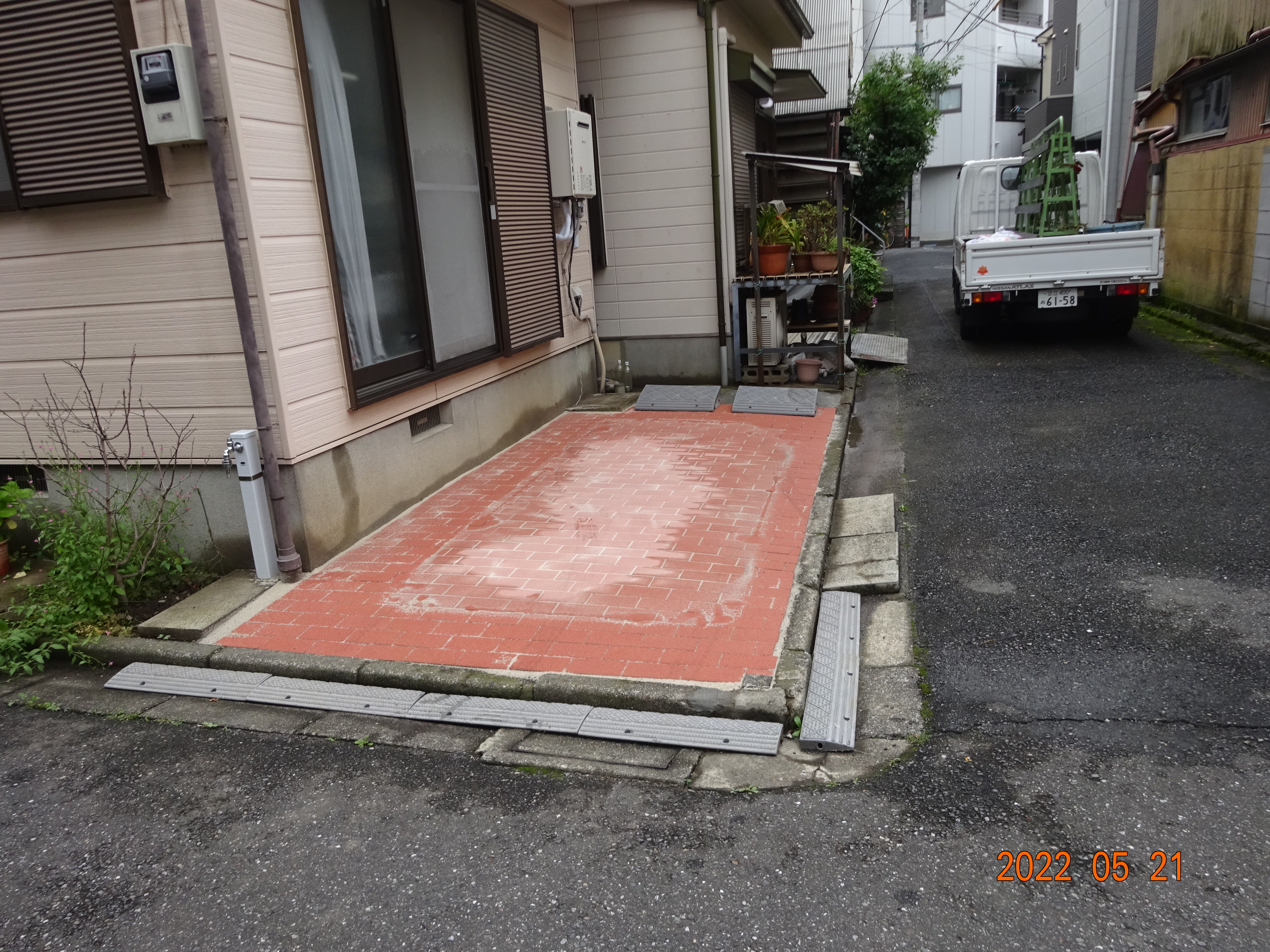 雨が降った後でも気軽に歩けるようになりました