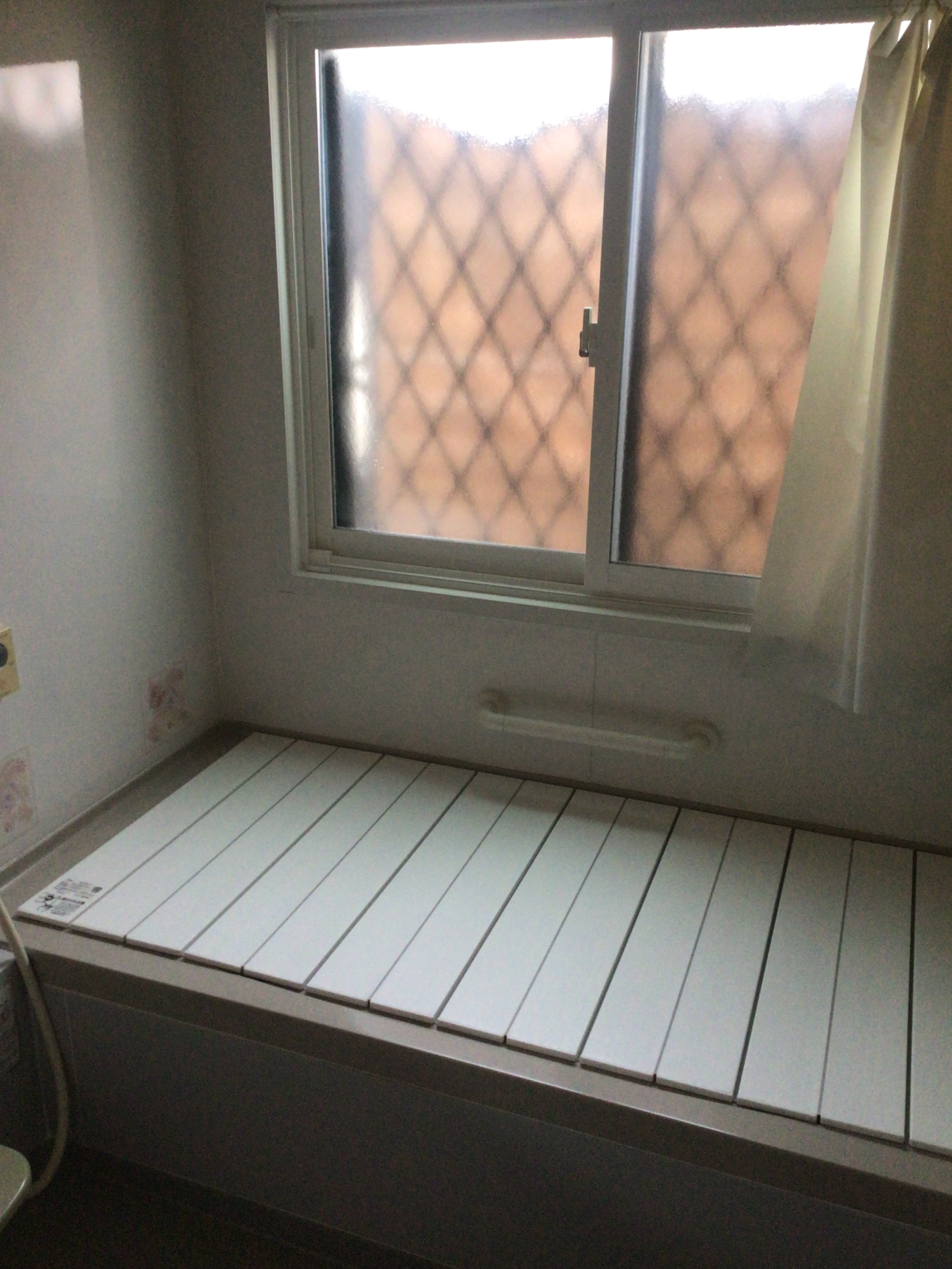 室温も静けさも、窓が変えた暮らし。