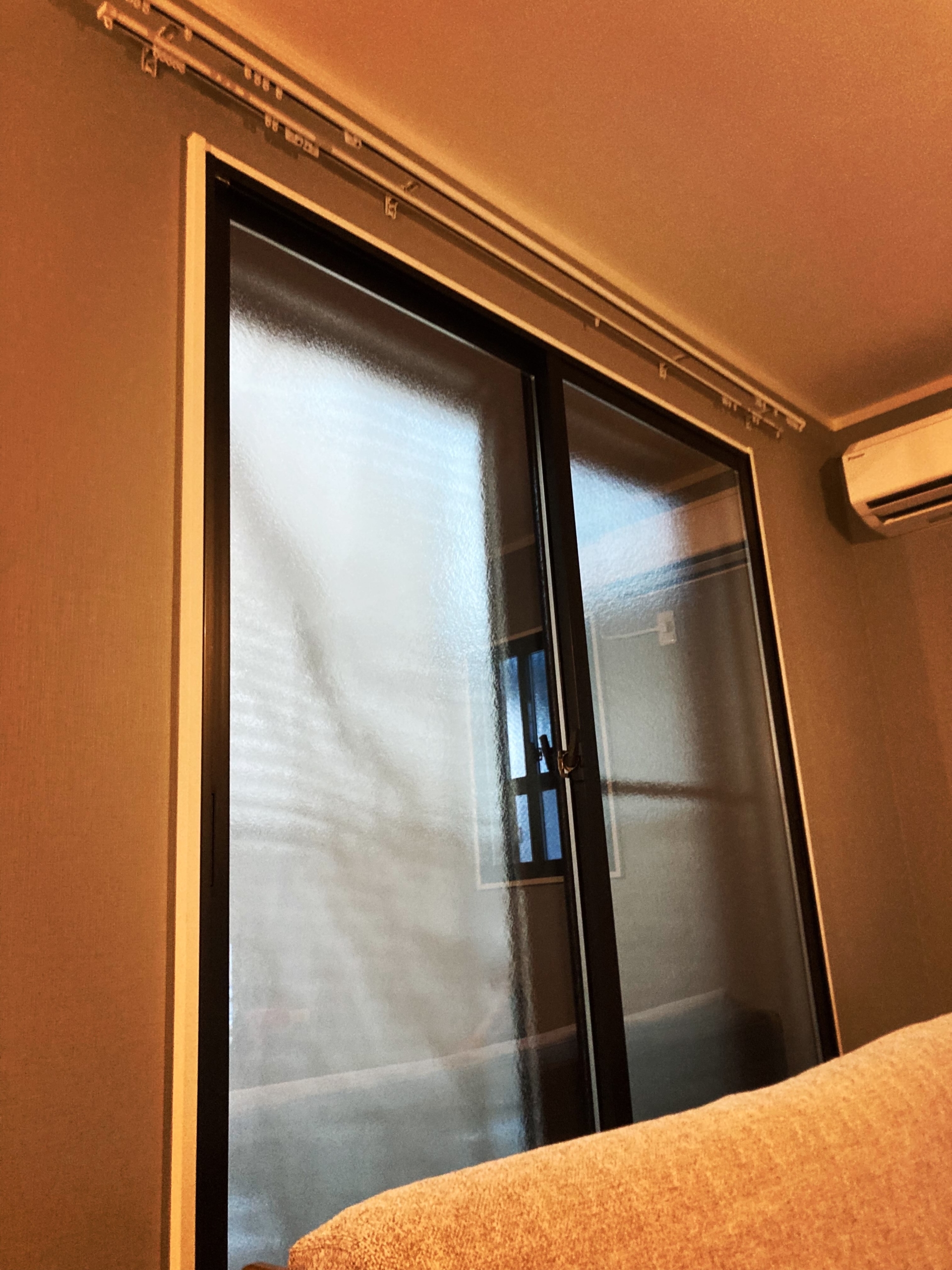 カーテンを開けたまま快適に暮らせる幸せ。